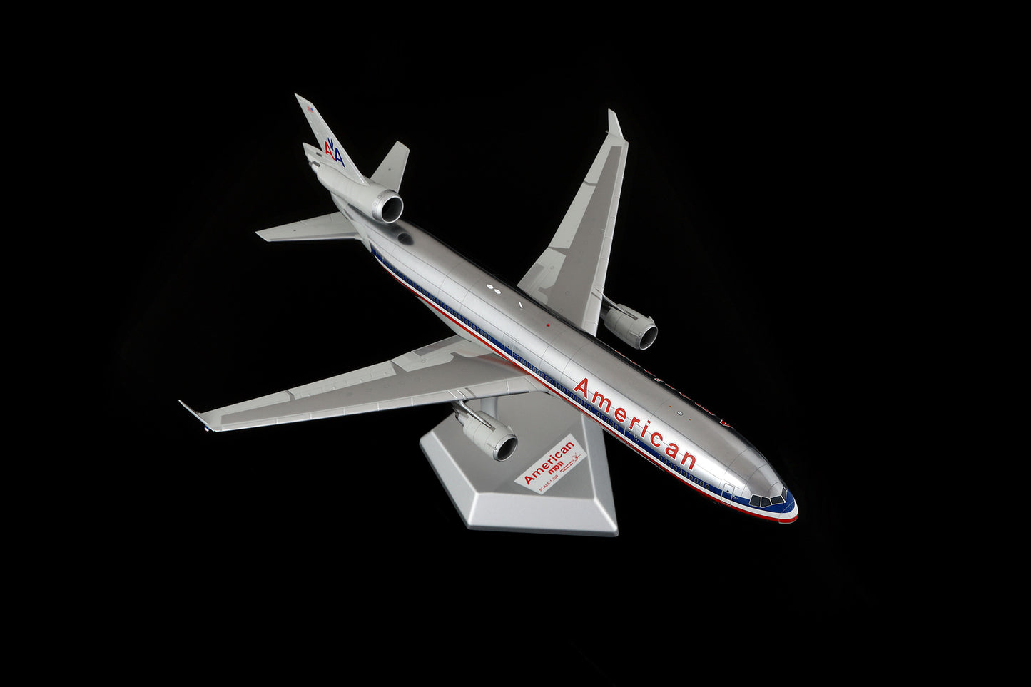 American Airlines MD-11 N1766A