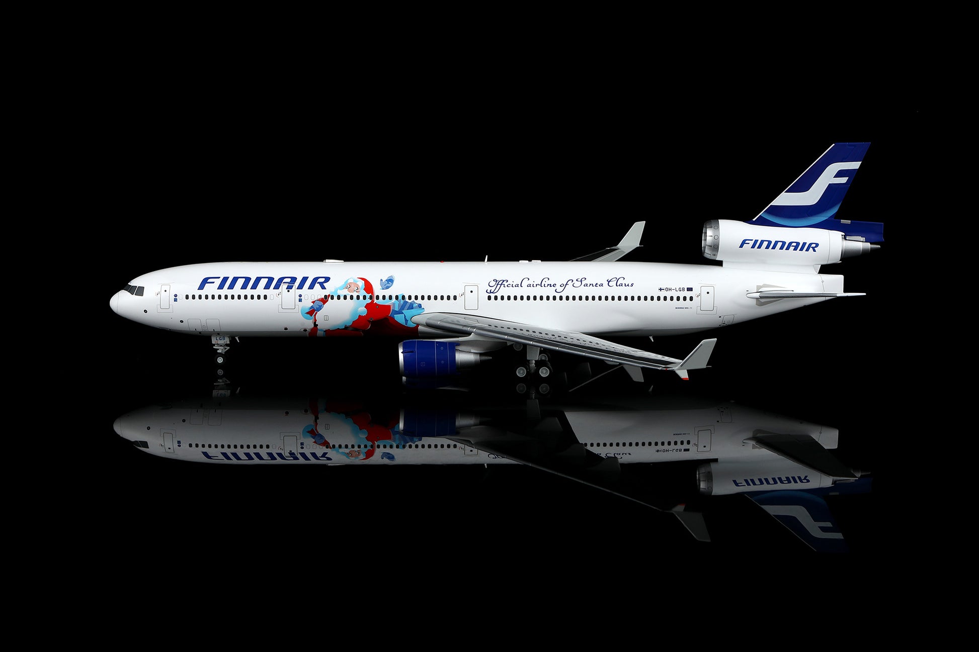 Finnair McDonnell Douglas MD11 "Official Airline of Santa Claus" OH-LGB