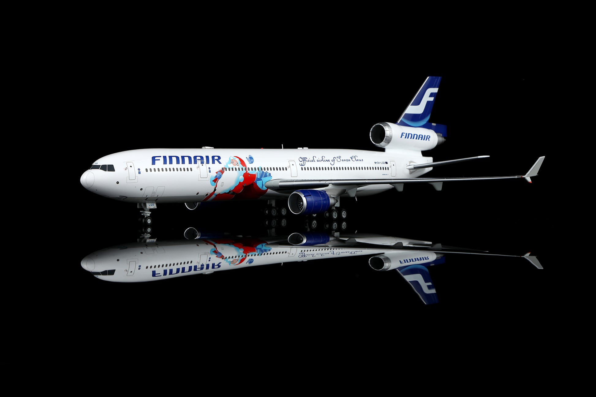 Finnair McDonnell Douglas MD11 "Official Airline of Santa Claus" OH-LGB
