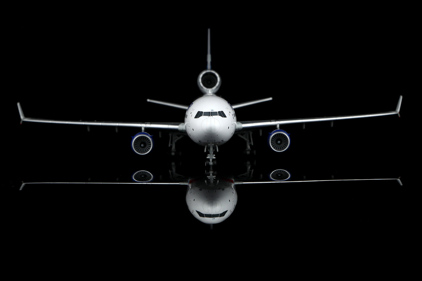Finnair McDonnell Douglas MD11 "Official Airline of Santa Claus" OH-LGB