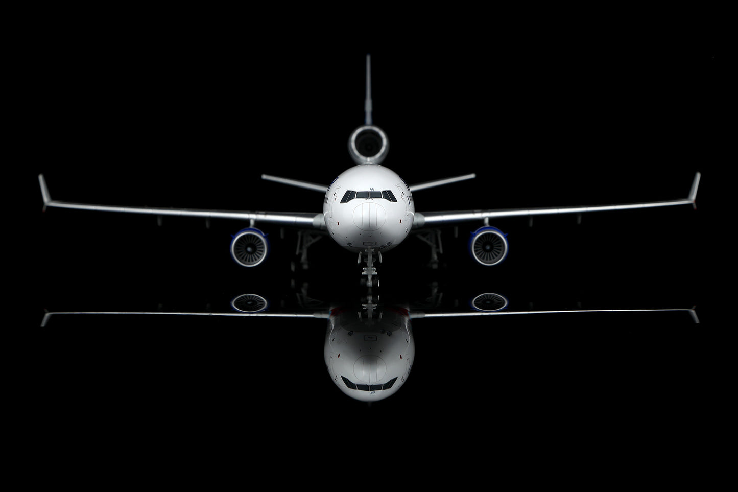 Finnair McDonnell Douglas MD11 "Official Airline of Santa Claus" OH-LGD