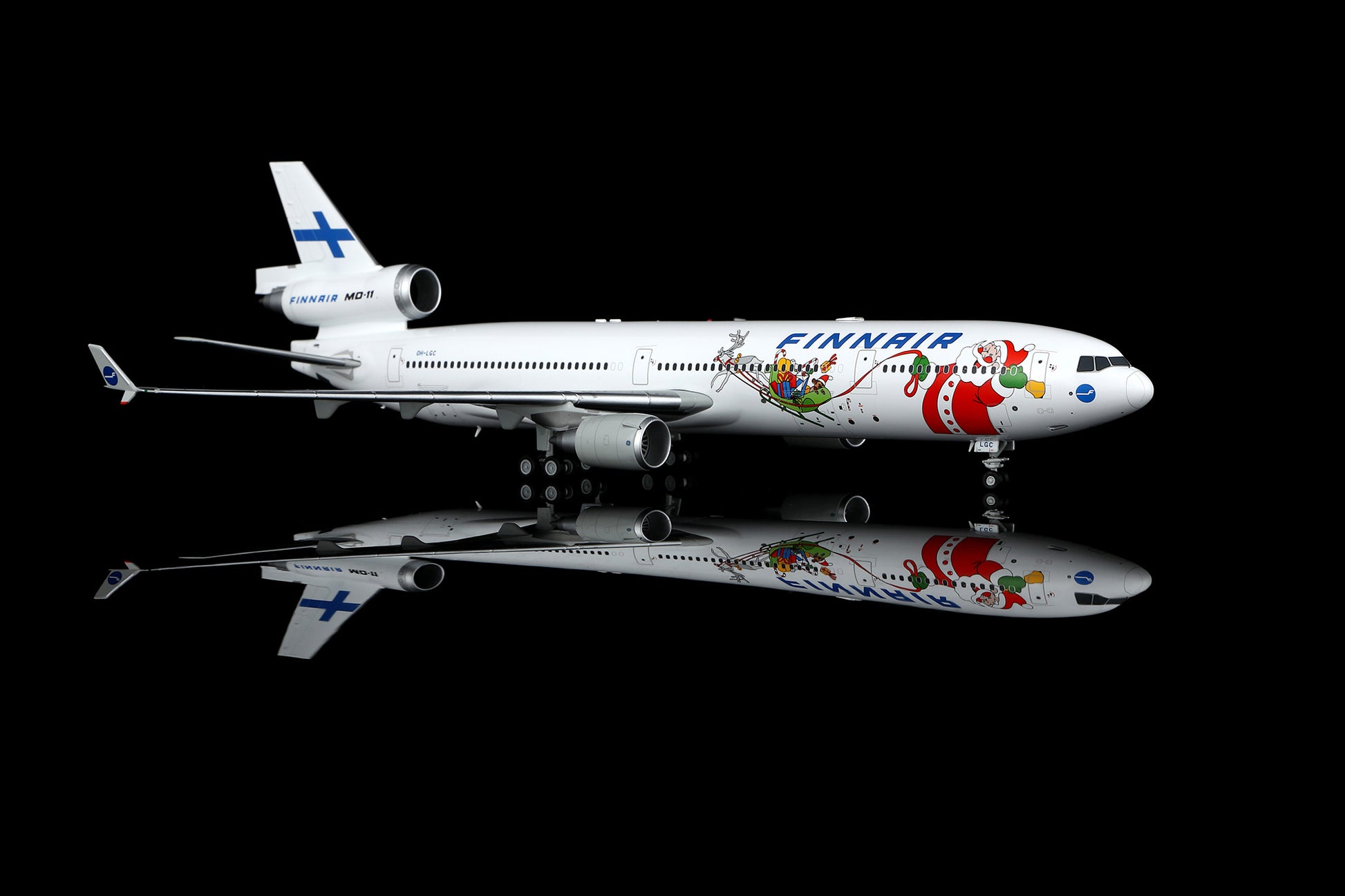 Finnair McDonnell Douglas MD11 "Santa Claus" OH-LGC