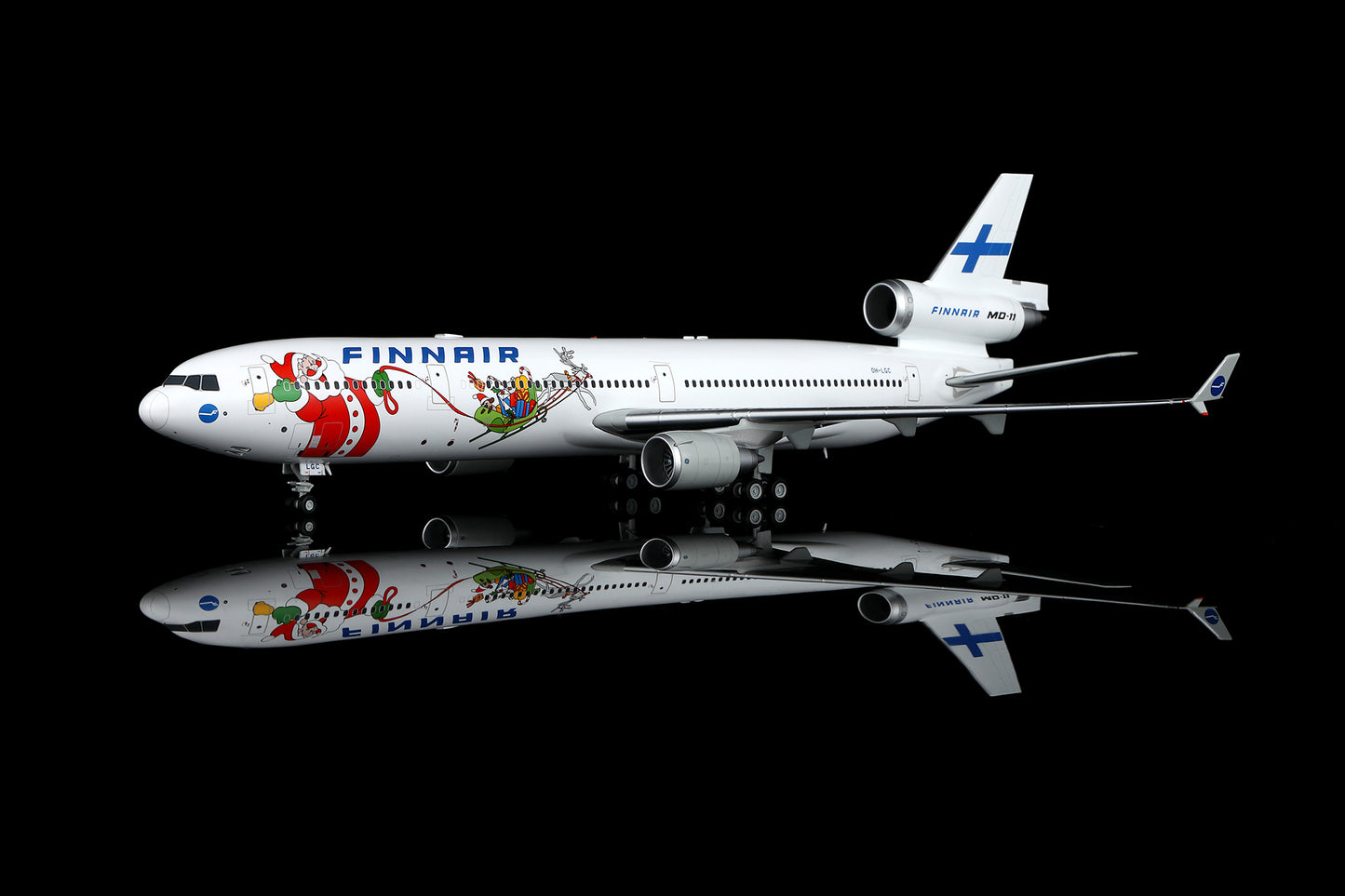 Finnair McDonnell Douglas MD11 "Santa Claus" OH-LGC