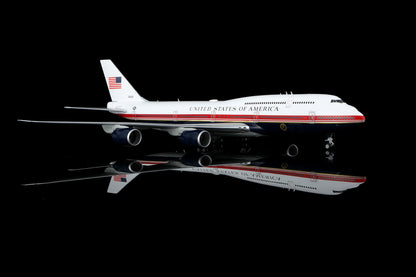 United States Air Force B747-8 30000 – image 7