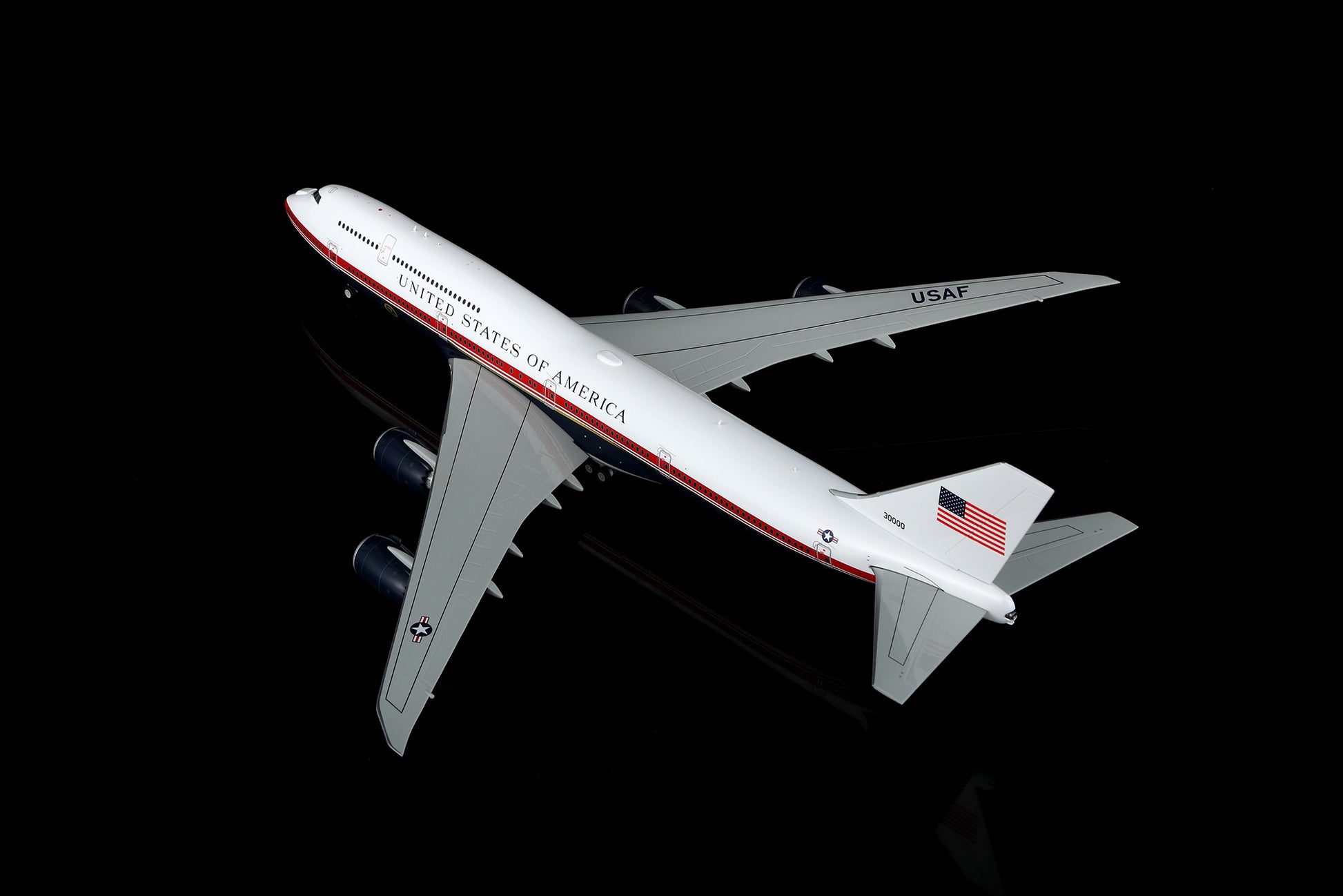 United States Air Force B747-8 30000 – image 10
