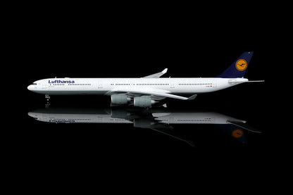 Lufthansa A340-600 D-AIHY – image 12
