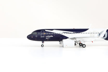 Lufthansa A320neo 100th Anniversary D-AING