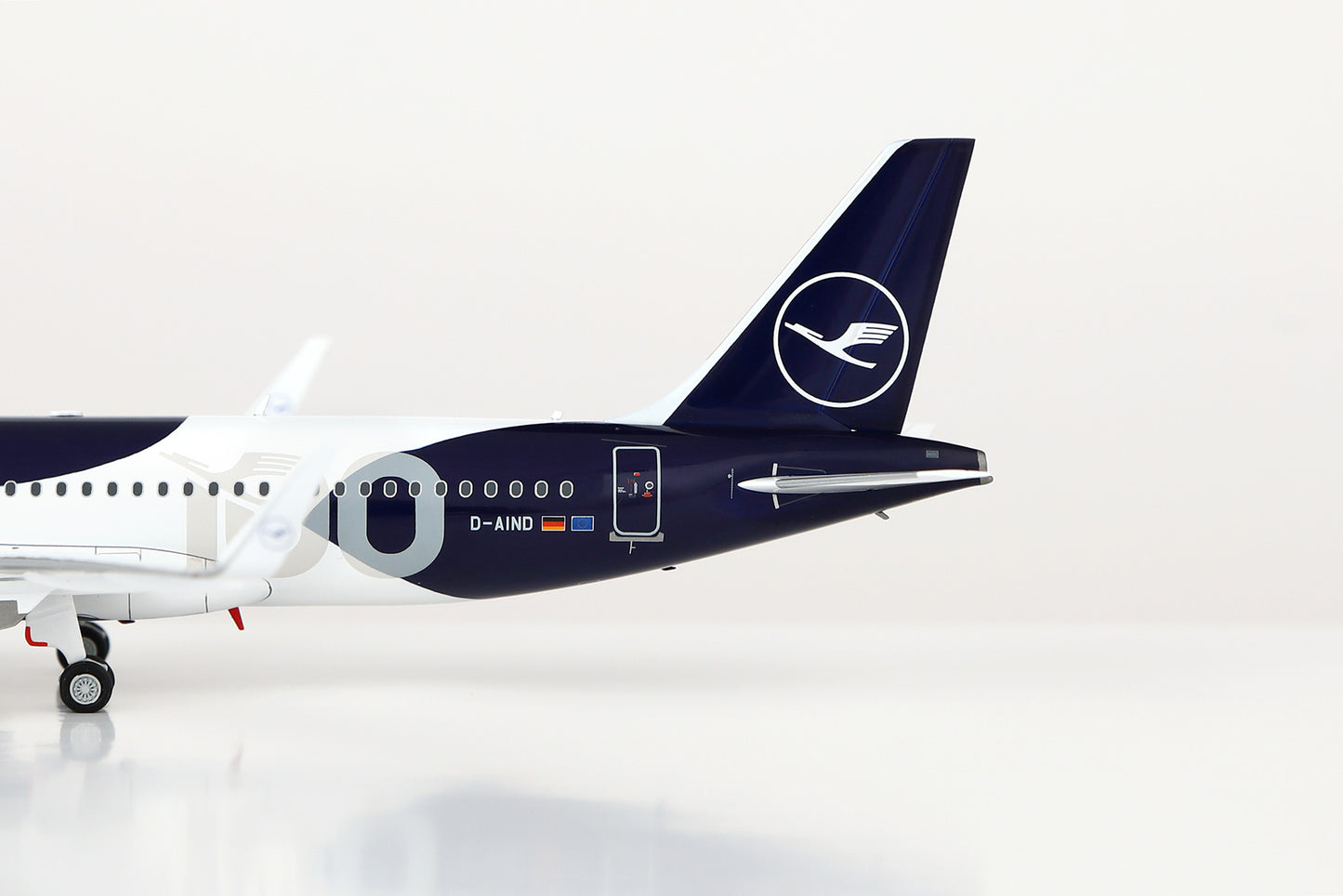 Lufthansa A320neo "100th Anniversary" D-AIND