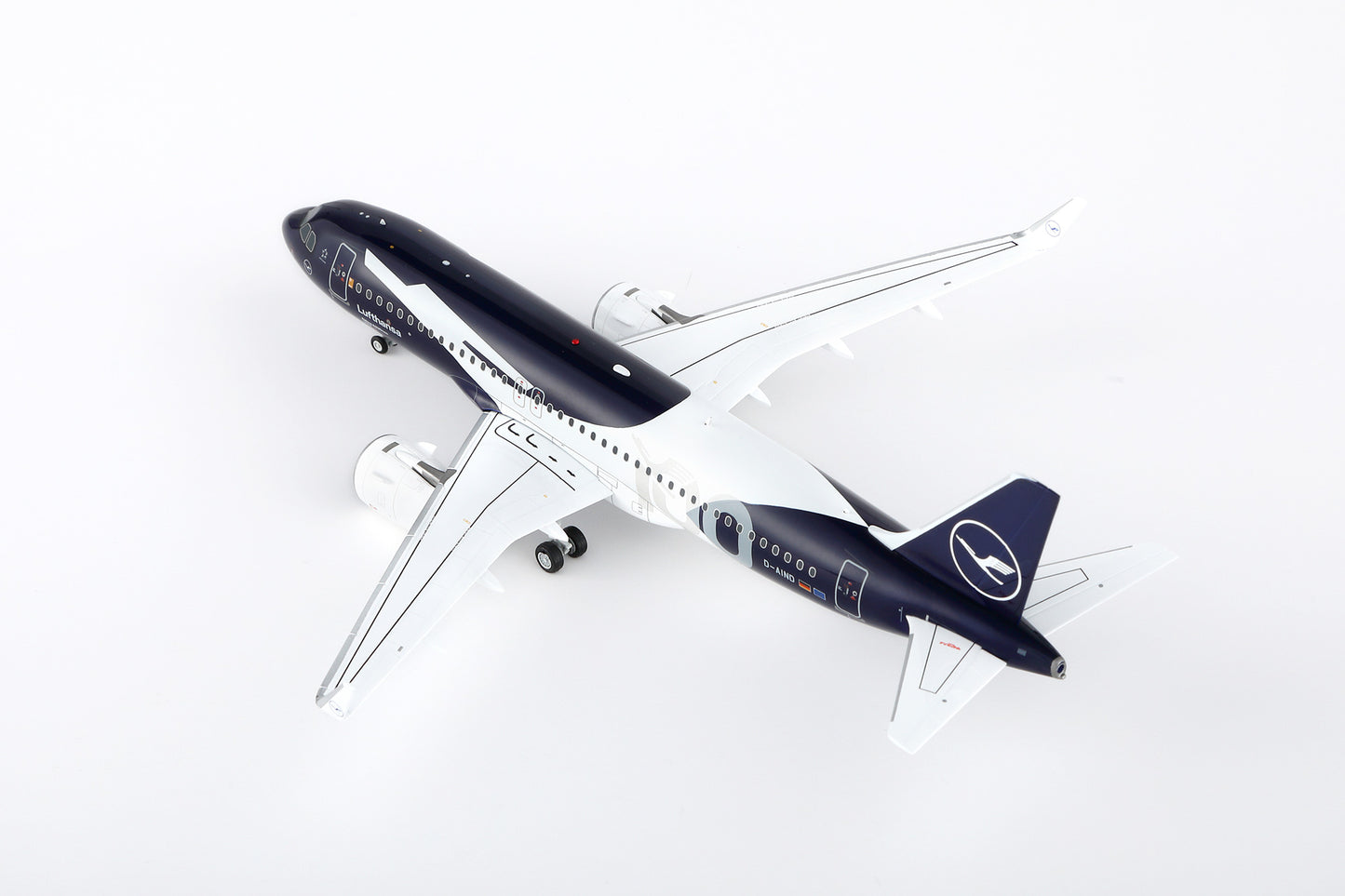 Lufthansa A320neo "100th Anniversary" D-AIND