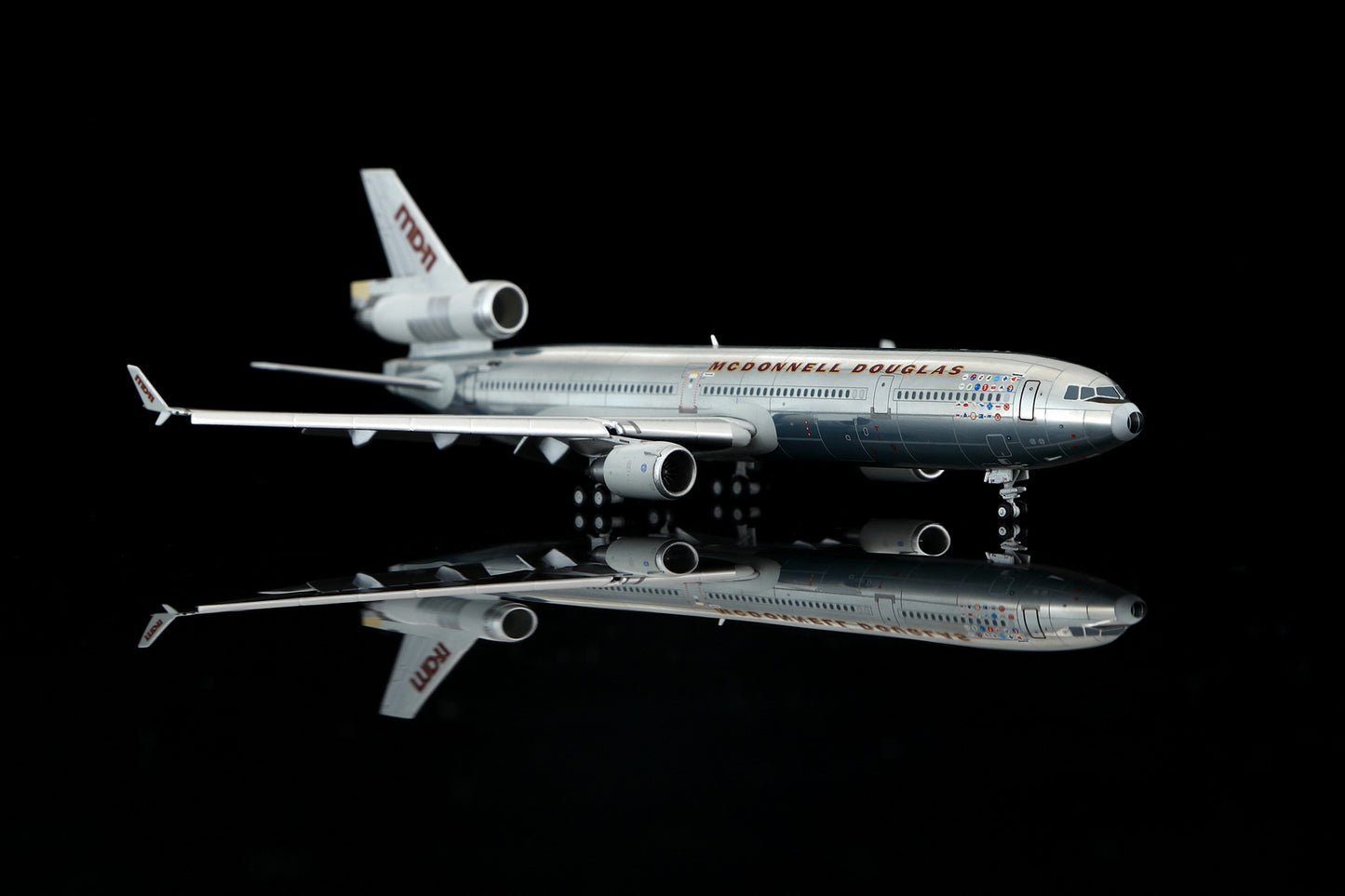 McDonnell Douglas MD-11 N111MD Flap-down image 20