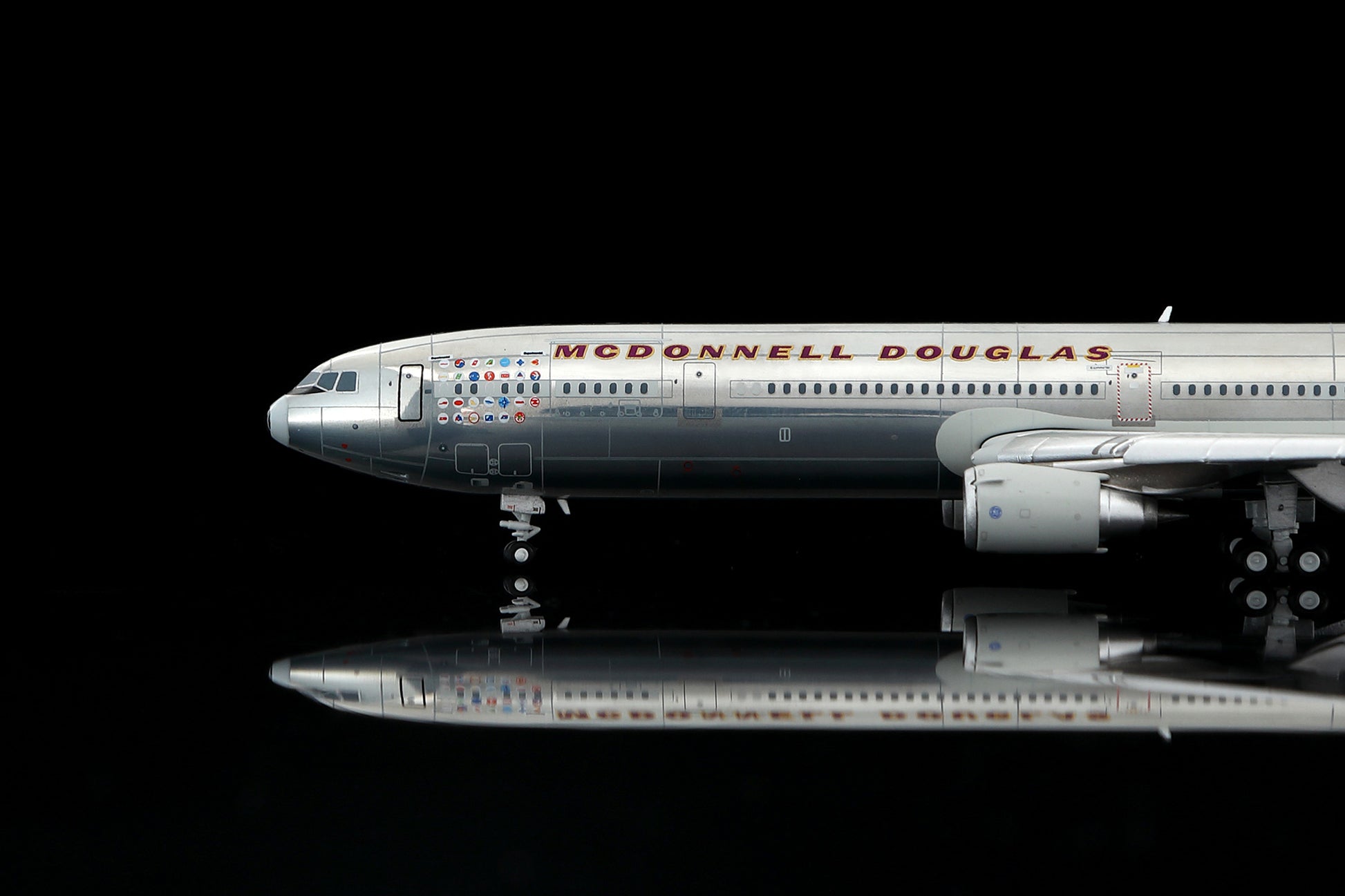 McDonnell Douglas MD-11 N111MD Flap-down image 23