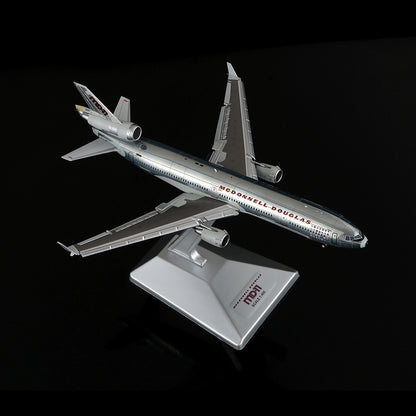 McDonnell Douglas MD-11 N111MD Flap-down image 6