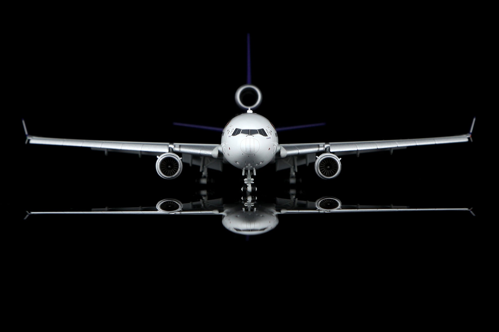 THAI Airways MD-11 HS-TME Flap-down image 13