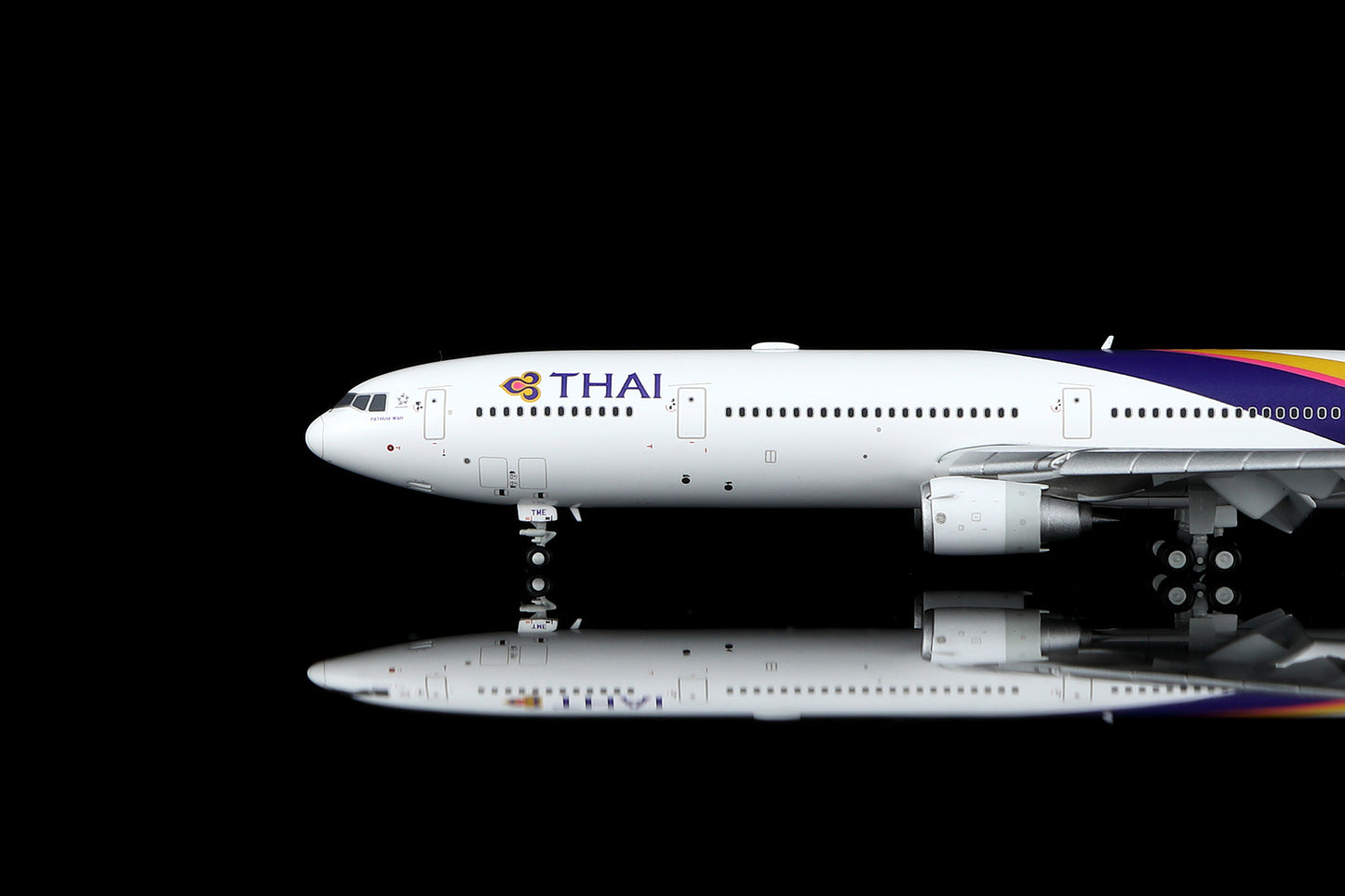 THAI Airways MD-11 HS-TME Flap-down image 16