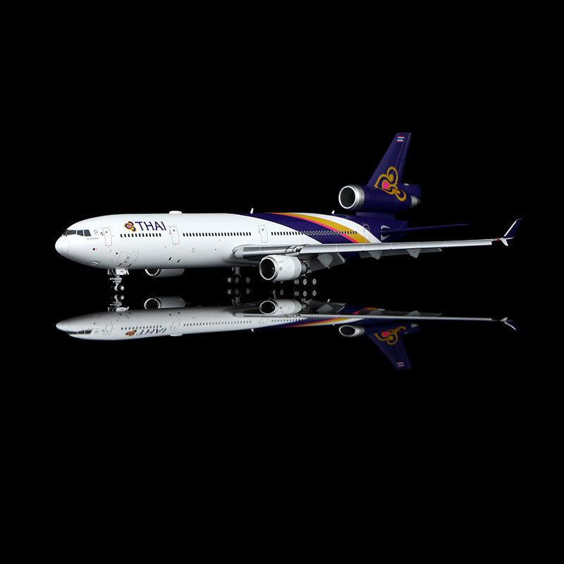 THAI Airways MD-11 HS-TME Flap-down image 2