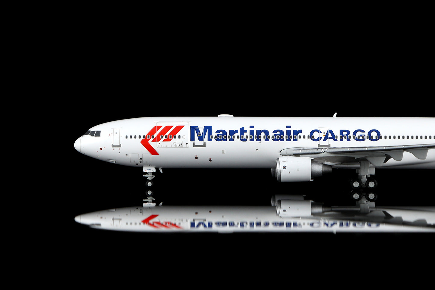Martinair MD-11F PH-MCP Standard Version image 7