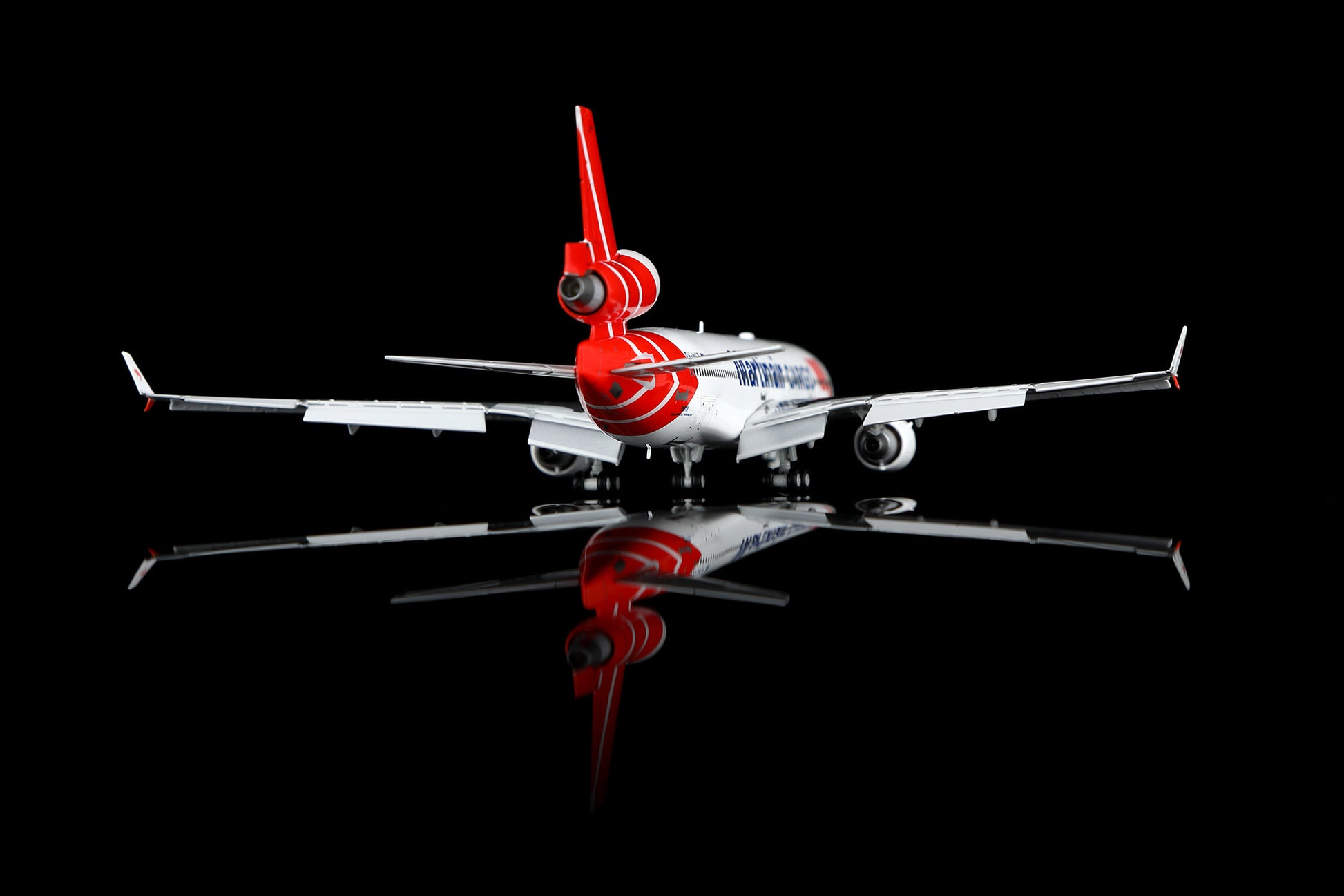 Martinair MD-11F PH-MCP Flap-down image 22