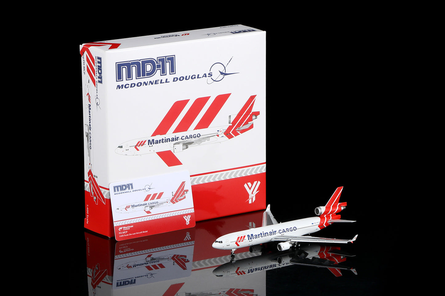 Martinair MD-11F PH-MCP Flap-down image 23