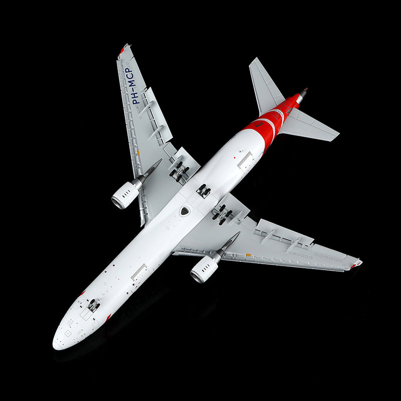 Martinair MD-11F PH-MCP Flap-down image 8