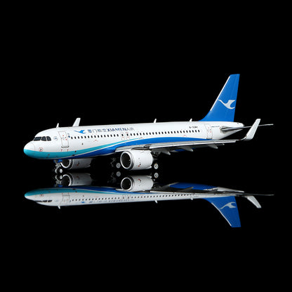 Xiamen Airlines Airbus A320neo B-32MY Flap-down image 2