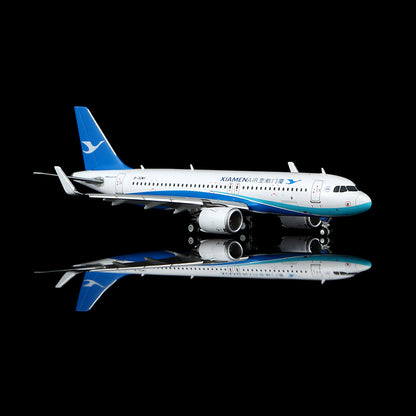 Xiamen Airlines Airbus A320neo B-32MY Flap-down image 3