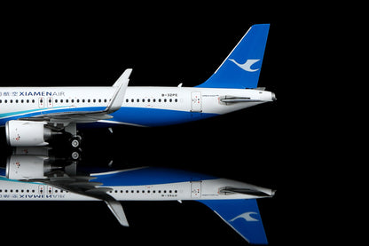 Xiamen Airlines Airbus A320neo B-32PE Standard Version image 3