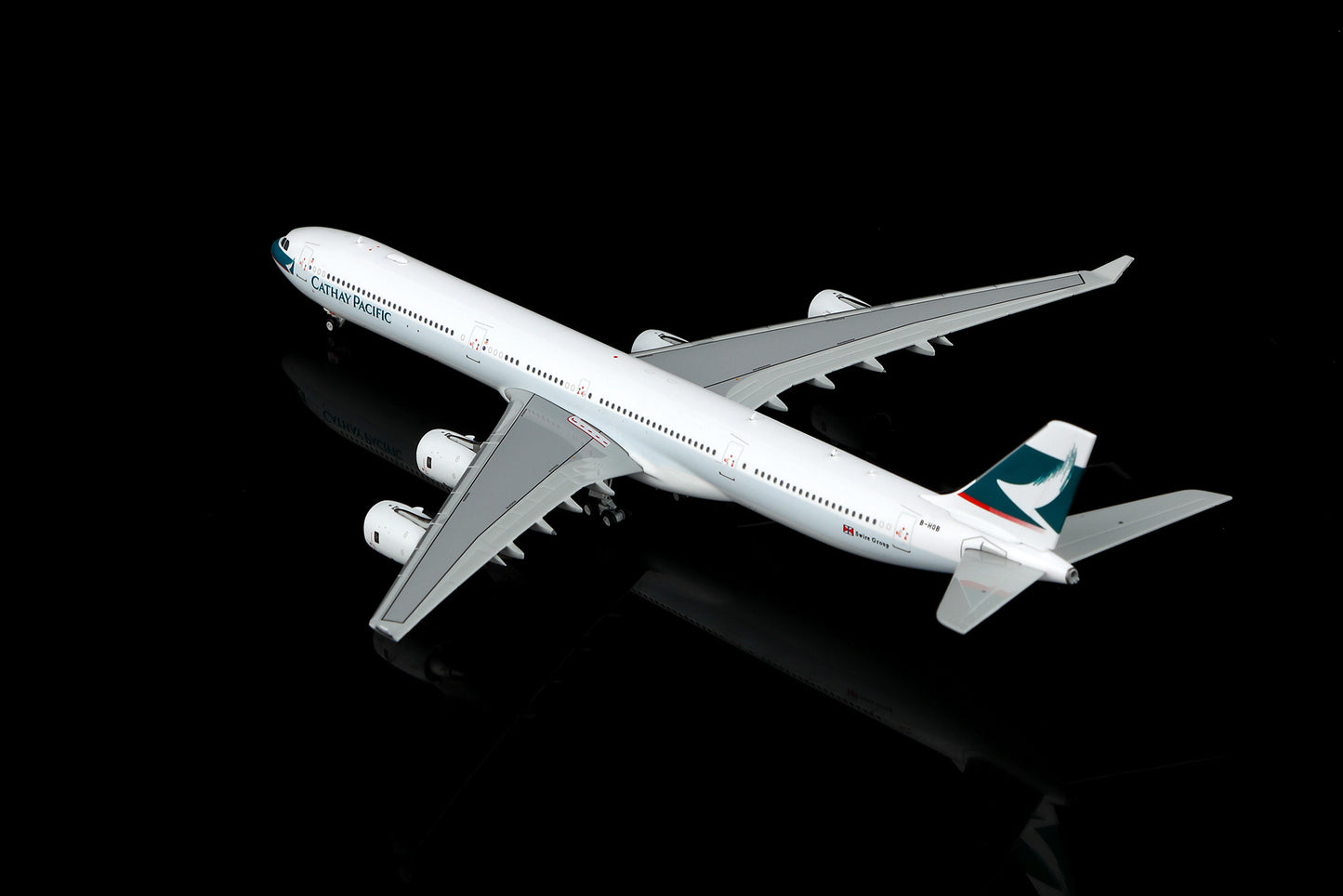 Cathay Pacific Airways A340-600 B-HQB Standard Version image 10