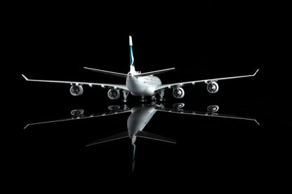 Cathay Pacific Airways A340-600 B-HQB Standard Version image 11