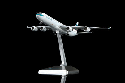 Cathay Pacific Airways A340-600 B-HQB Standard Version image 3