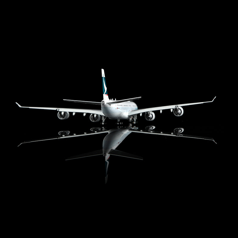 Cathay Pacific Airways A340-600 B-HQB Flap-down image 8