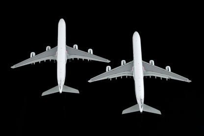Cathay Pacific Airways A340-600 B-HQC Standard Version image 12