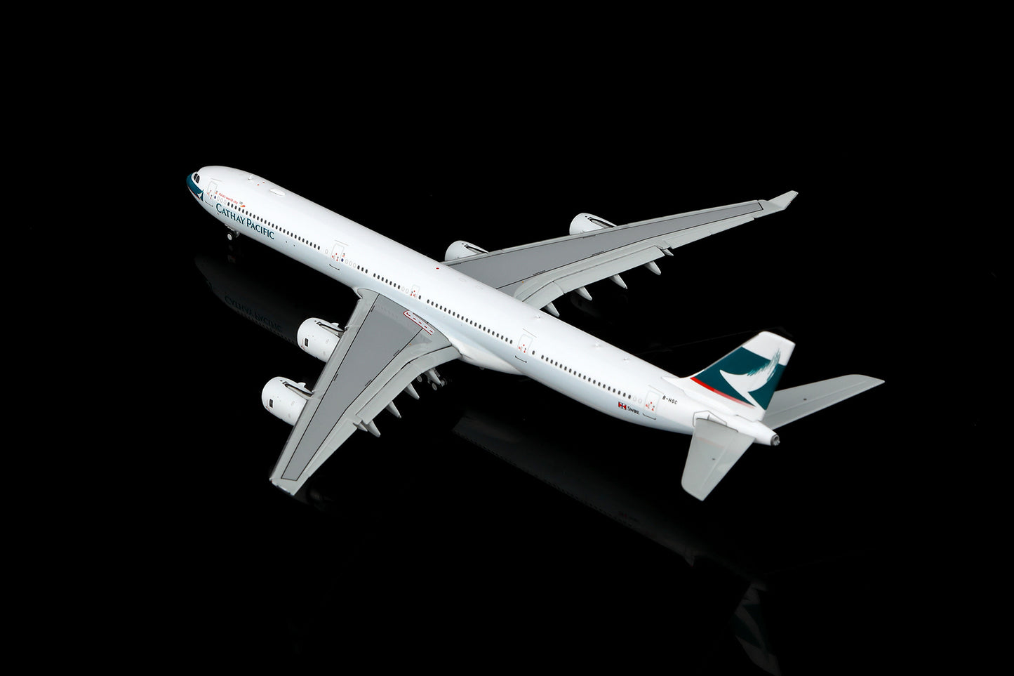 Cathay Pacific Airways A340-600 B-HQC Flap-down image 21
