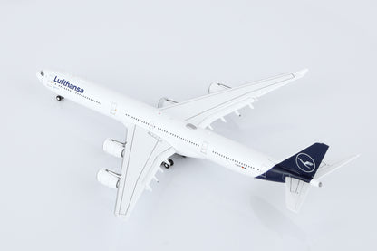 Lufthansa A340-600 Reg. D-AIHF Flap-down image 2