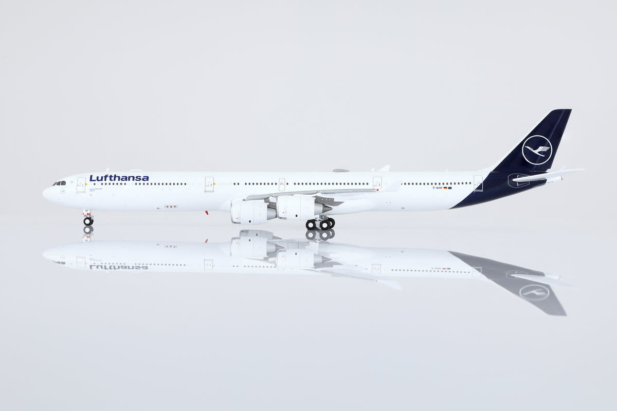 Lufthansa A340-600 Reg. D-AIHF Standard Version COVER