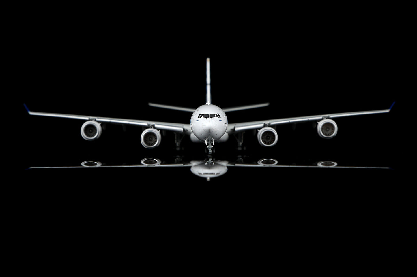 Airbus lndustrie A340-600 F-WWCA Flap-down image 15