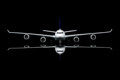 Lufthansa A340-600 Reg. D-AIHZ Standard Version image 4