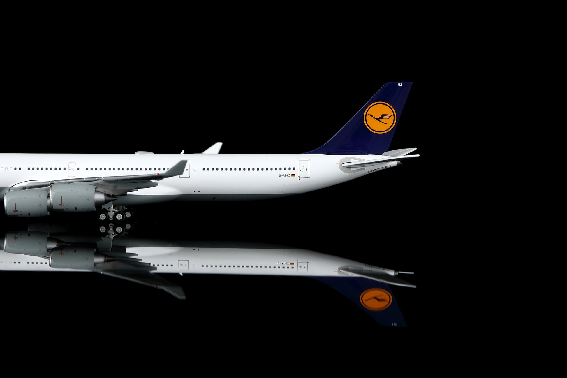Lufthansa A340-600 Reg. D-AIHZ Standard Version image 8