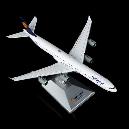 Lufthansa A340-600 Reg. D-AIHZ Flap-down image 2