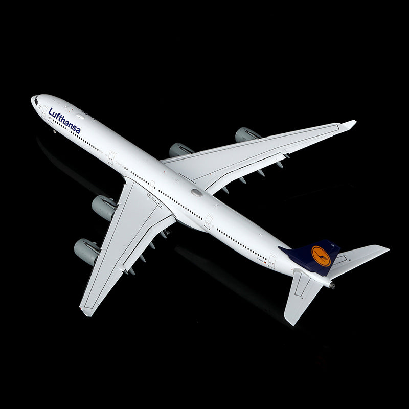 Lufthansa A340-600 Reg. D-AIHZ Flap-down image 9