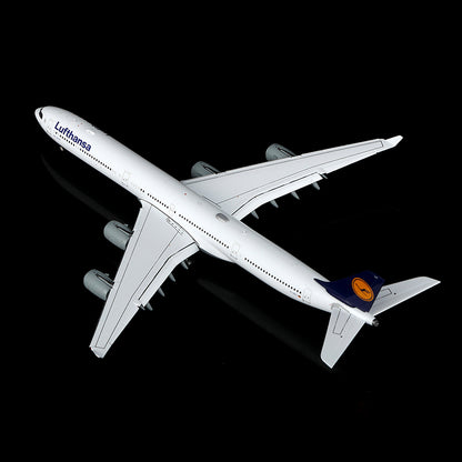 Lufthansa A340-600 Reg. D-AIHZ Flap-down image 9