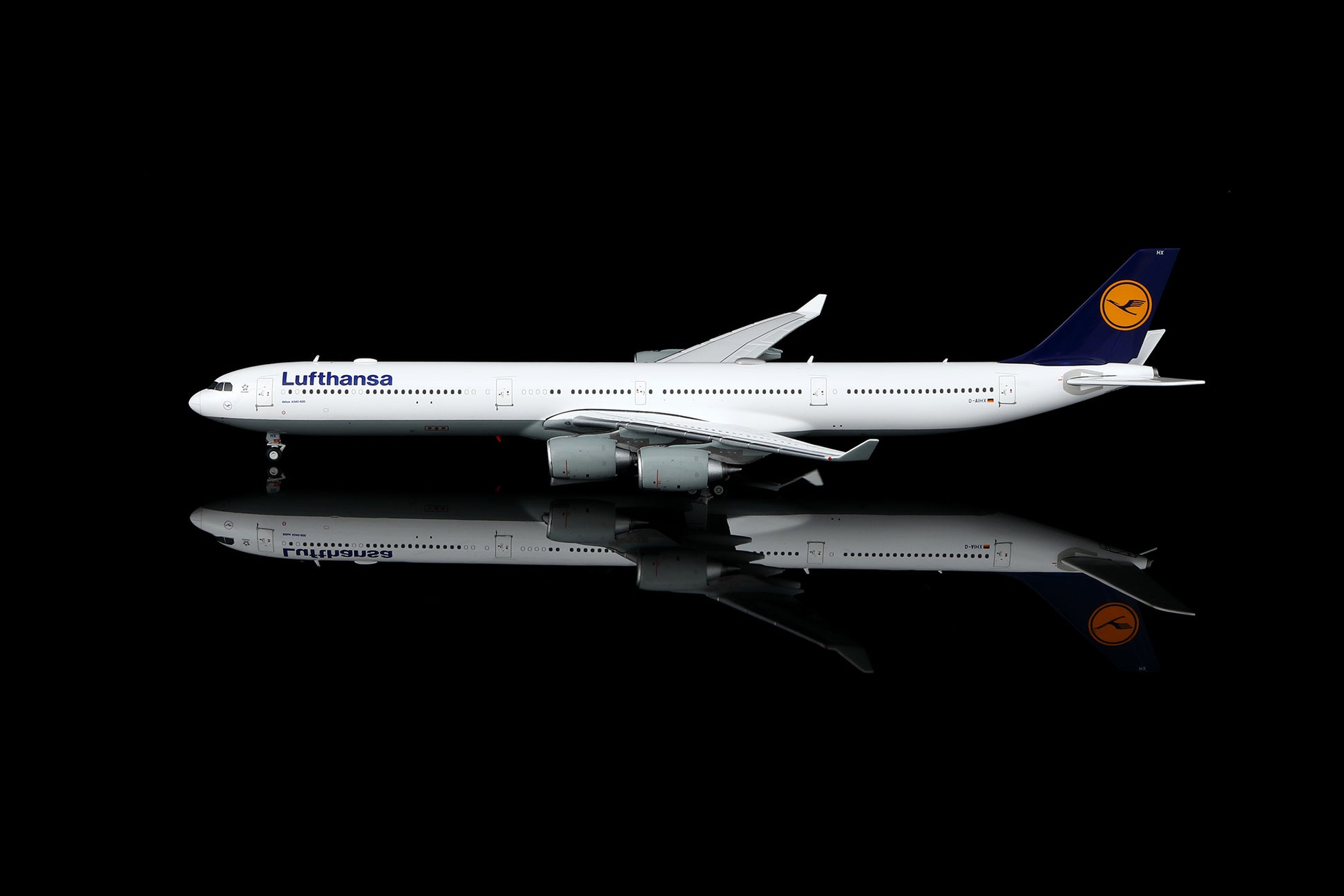 Lufthansa A340-600 Reg. D-AIHX Standard Version image 13