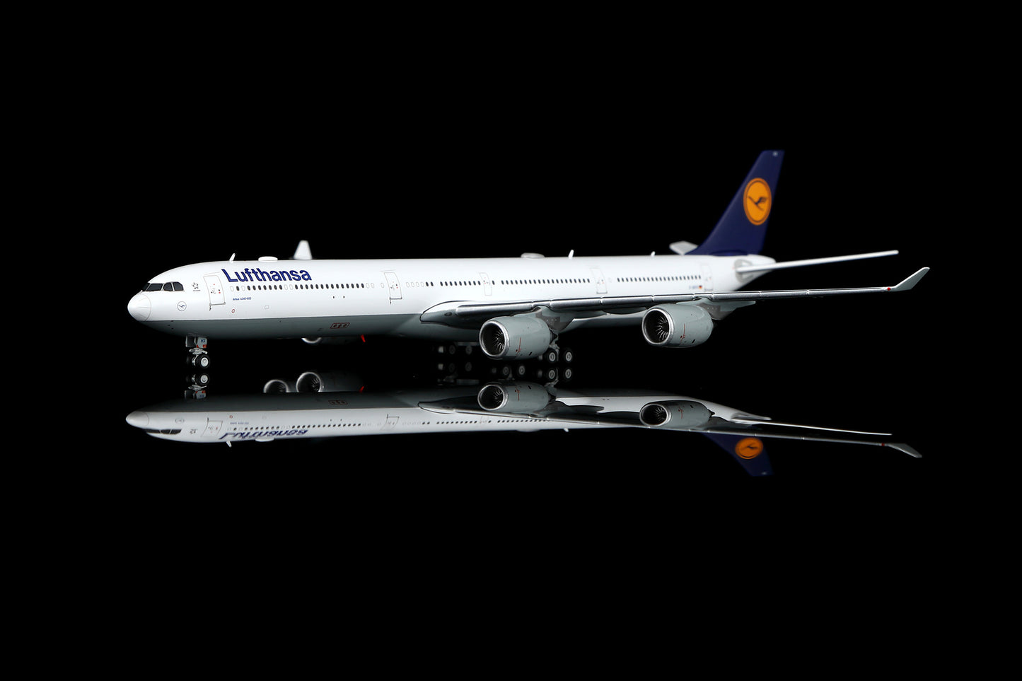 Lufthansa A340-600 Reg. D-AIHX Standard Version image 5
