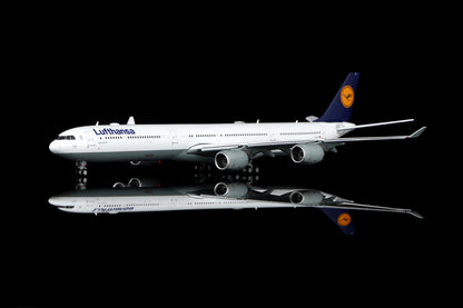 Lufthansa A340-600 Reg. D-AIHX Flap-down image 17