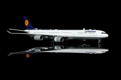 Lufthansa A340-600 Reg. D-AIHX Flap-down image 18