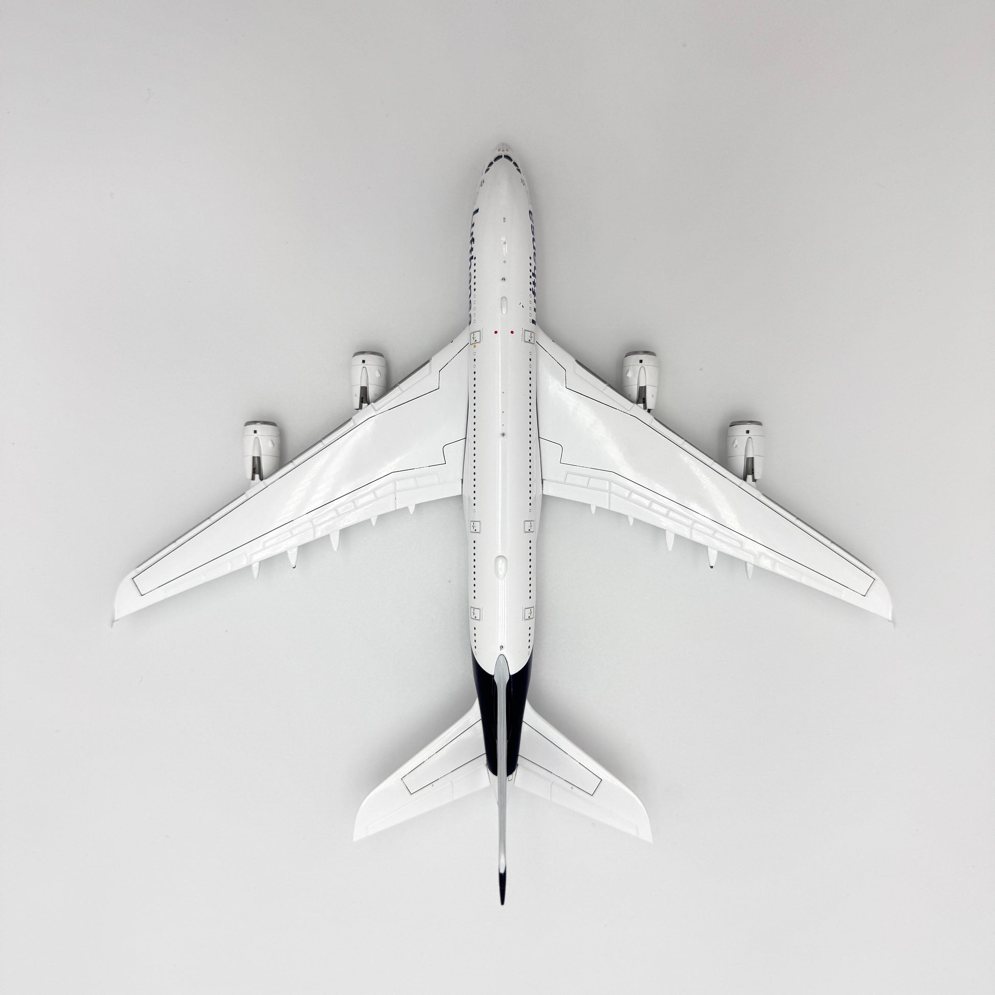 Lufthansa A380 New Livery Reg. D-AIMB image 9