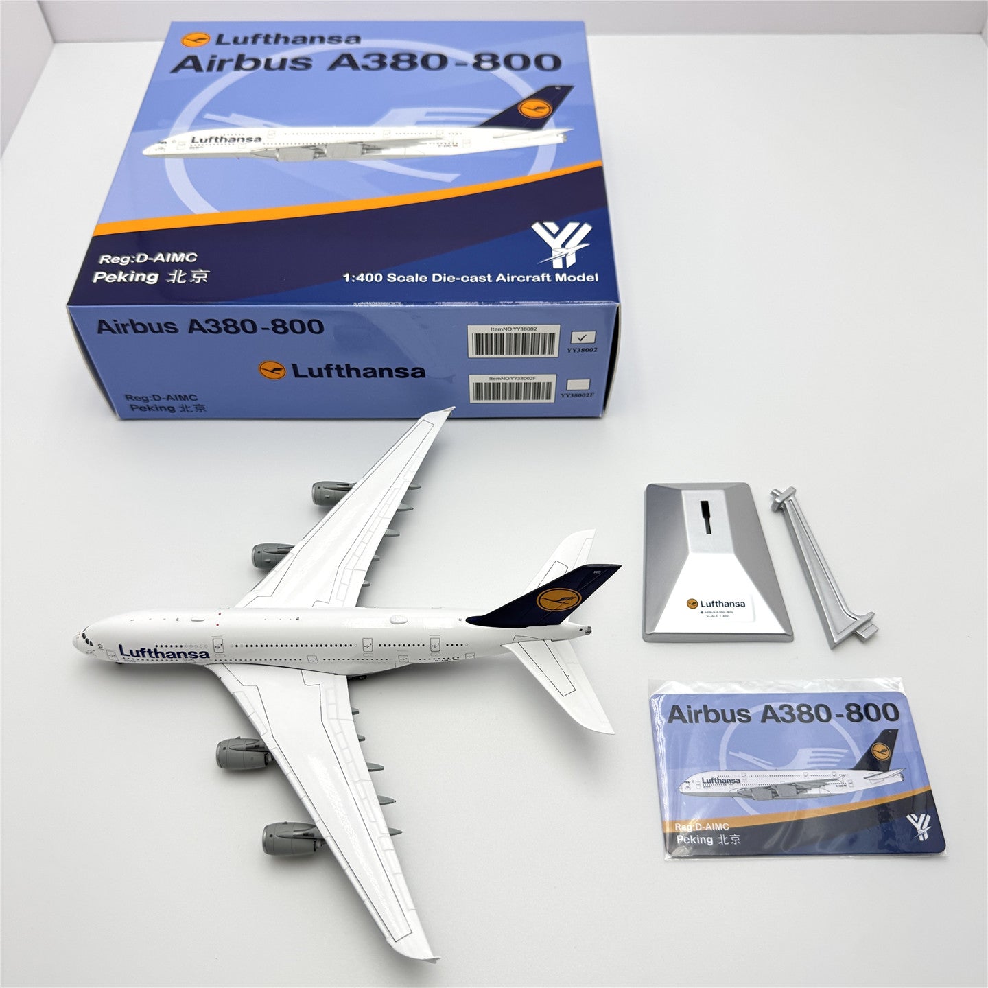 Lufthansa A380 Retro Livery Reg. D-AIMC image 3