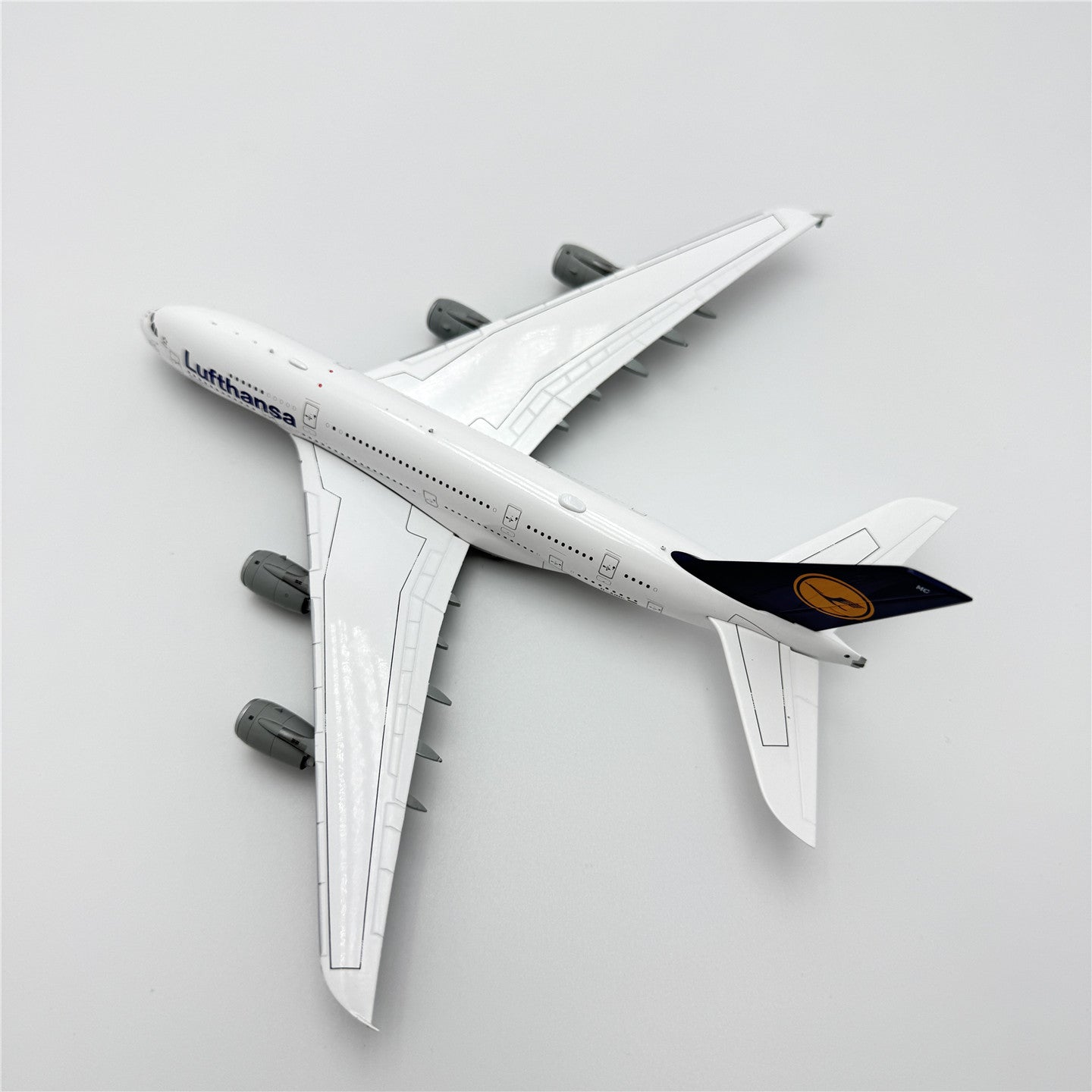 Lufthansa A380 Retro Livery Reg. D-AIMC image 4