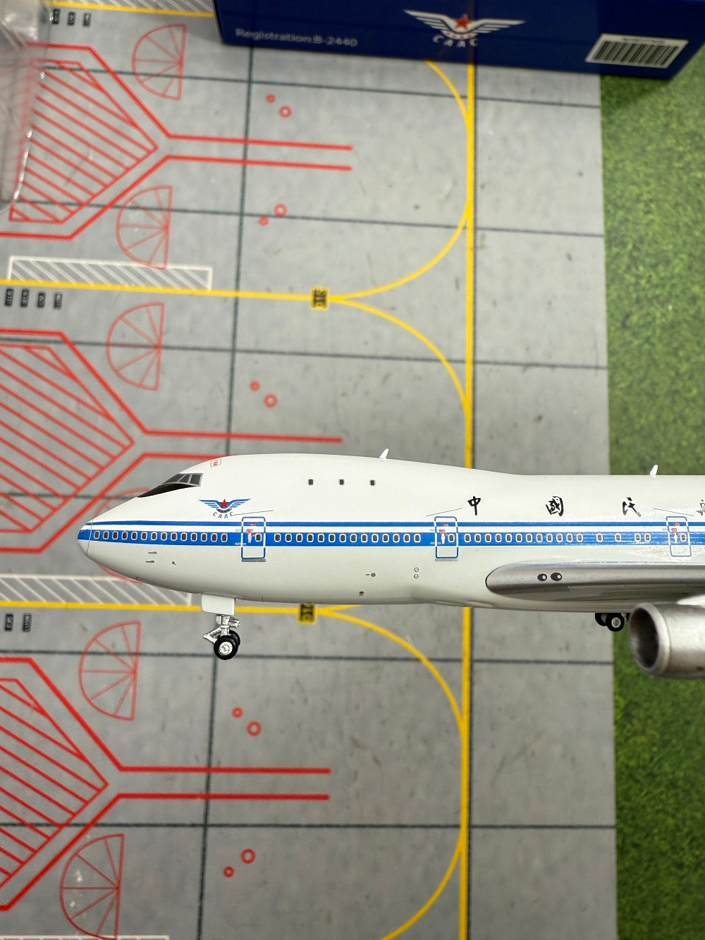 CAAC Boeing 747-200 Reg. B-2440 image 2