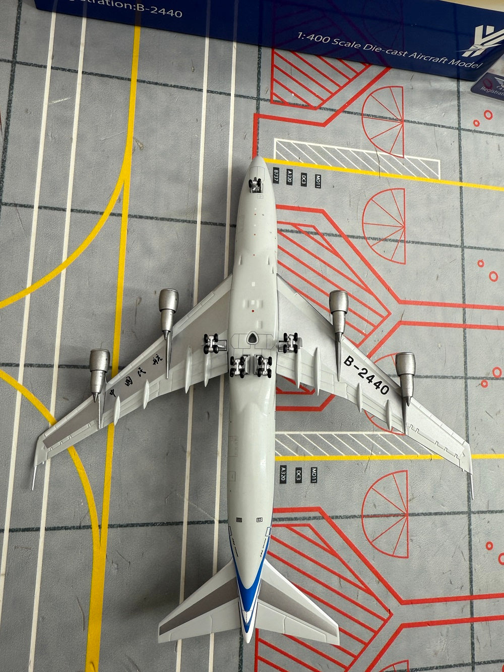 CAAC Boeing 747-200 Reg. B-2440 image 4