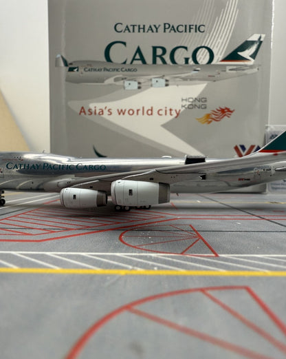 Cathay Pacific Boeing 747-400 Polished Reg. B-HUP image 9